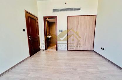 Apartment - 1 - 2 for rent in Saleh Residence 3 - Jumeirah Garden City - Al Satwa - Dubai
