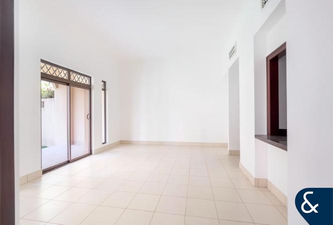 82781655 - صورة العقار 3