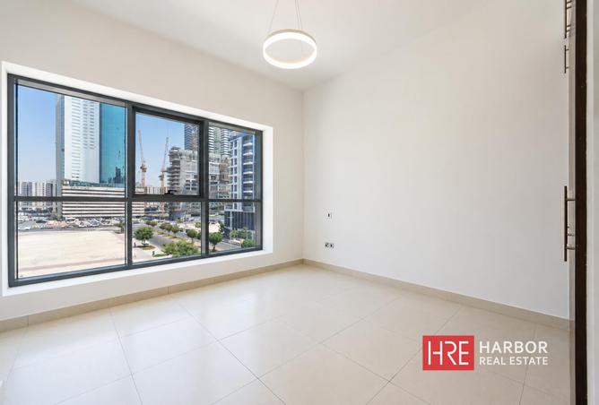 1 Month Free | Large Balcony | Move In Ready — 3