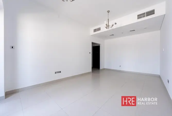 122931560 - Property Image 2
