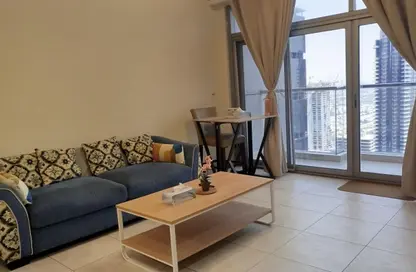 شقة - 2 غرف نوم - 2 حمامات للايجار في جلوبال ليك فيو - (JLT) مجمع E - أبراج بحيرات الجميرا - دبي