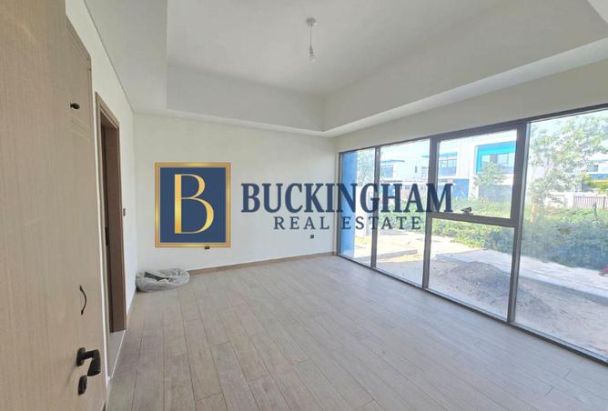 73112557 - صورة العقار 3