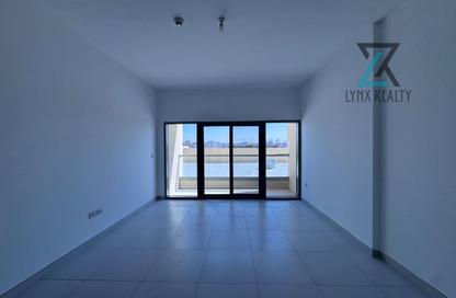 Apartment - 1 Bedroom - 2 Bathrooms for rent in Rabdan Building - Motor City - Dubai
