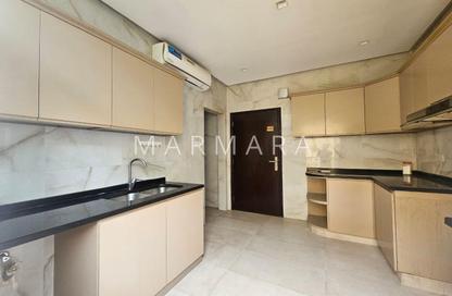Villa - 5 - 5 for rent in Al Jafiliya - Bur Dubai - Dubai Villa - 5 - 5 for rent in Al Jafiliya - Bur Dubai - Dubai