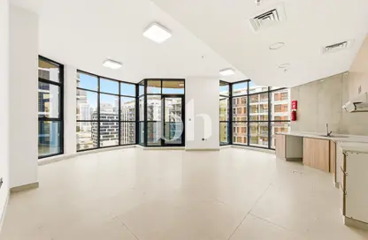 شقة - 2 غرف نوم - 3 حمامات للايجار في 3 كريميان - جميرا جاردن سيتي - السطوة - دبي