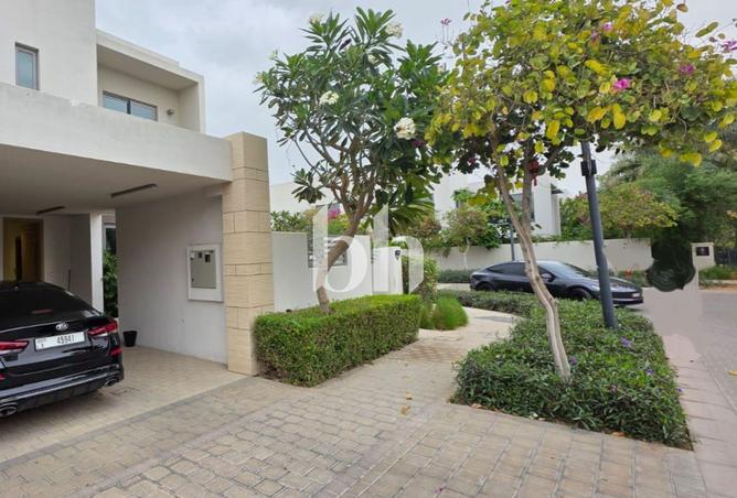 75015222 - Property Image 3