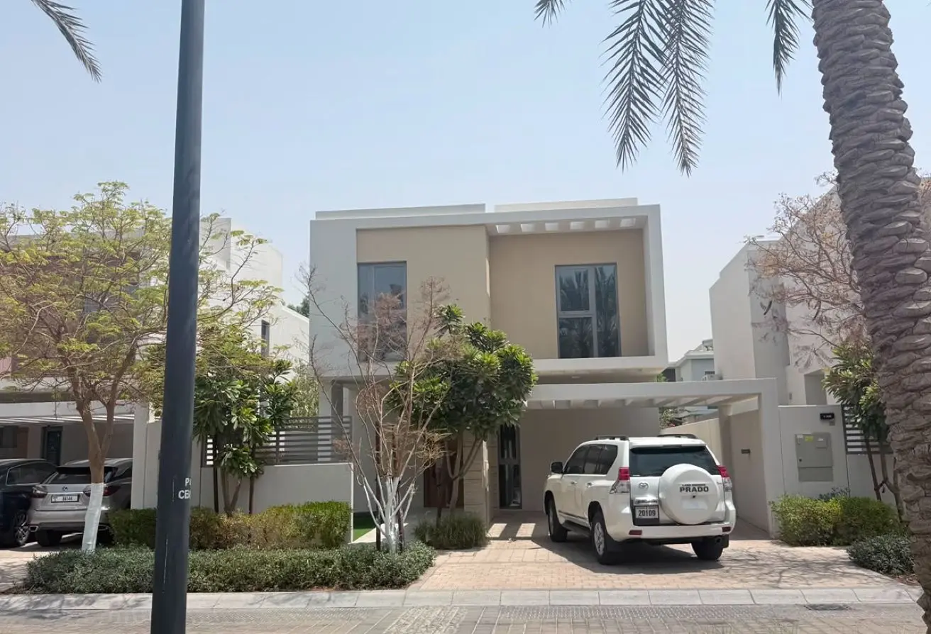 155571143 - Property Main Image