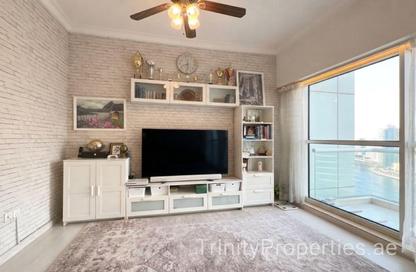 Apartment - 3 - 2 for rent in Mayfair Residency - Business Bay - Dubai