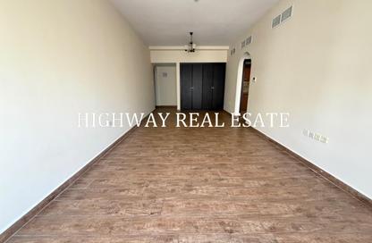 Apartment - 1 - 2 for rent in Muwaileh 3 Building - Muwaileh - Sharjah
