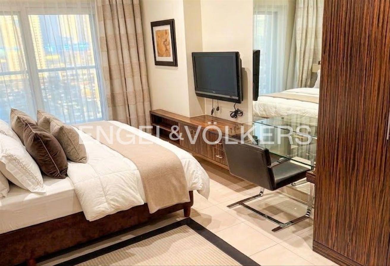 Exclusive I High Floor I Furnished photo 6