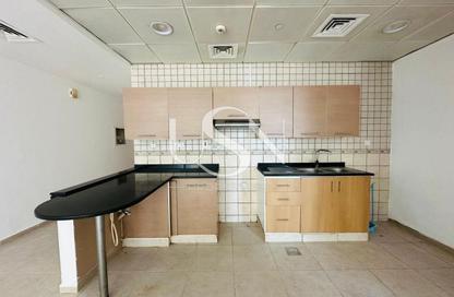 Apartment - 1 Bedroom - 1 Bathroom for rent in Palace Tower 2 - Palace Towers - Dubai Silicon Oasis - Dubai