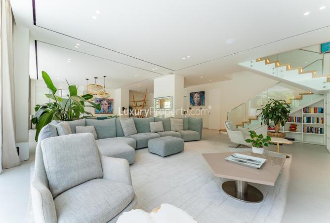 77366589 - Property Image 3