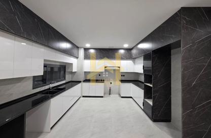 Villa - 5 Bedrooms - 7 Bathrooms for sale in Kabbali Hills - Al Helio 2 - Al Helio - Ajman