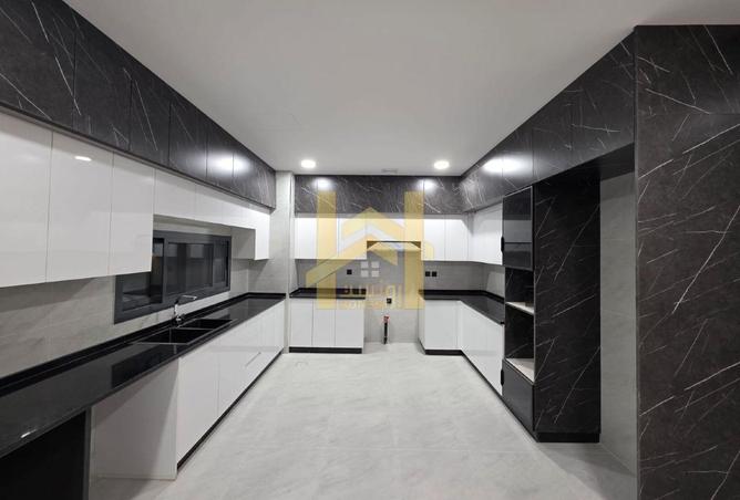 137005192 - Property Image 3