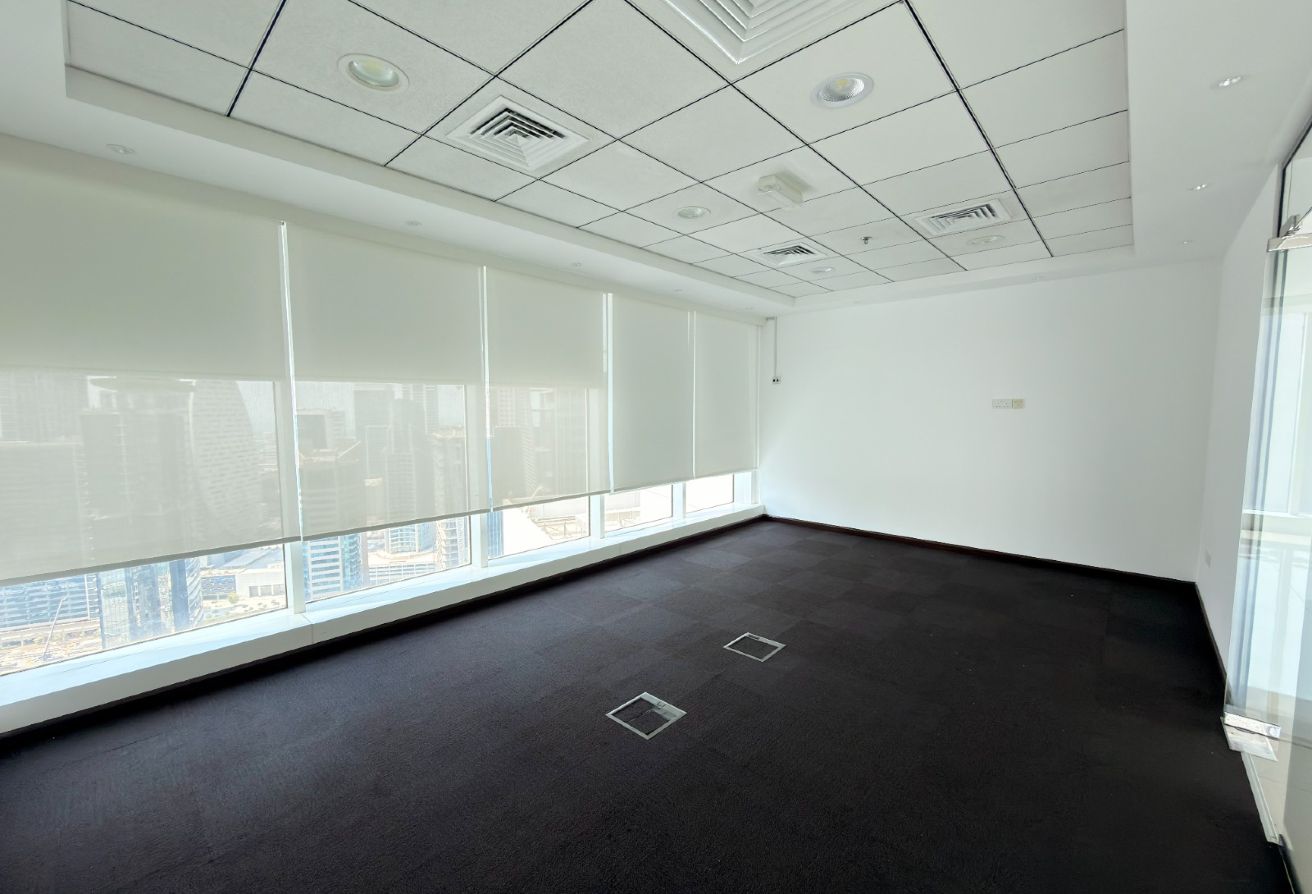 FULLY FITTED OFFICE FOR RENT | MULTIPLE CHEQUES gallery image