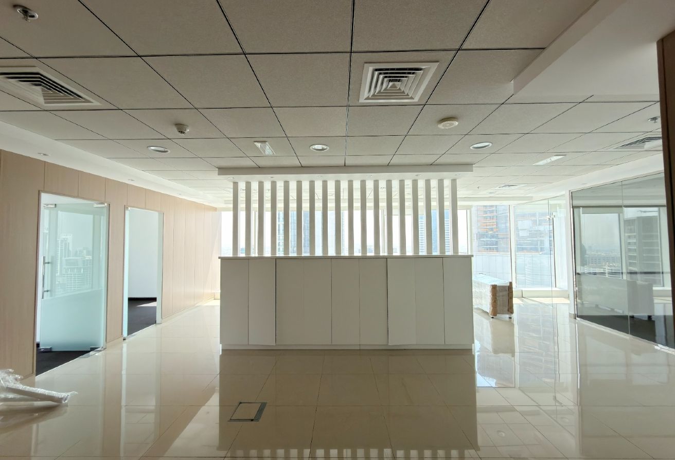 FULLY FITTED OFFICE FOR RENT | MULTIPLE CHEQUES