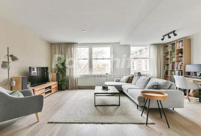 94017234 - Property Image 2