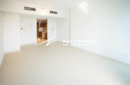 Apartment - Studio - 1 Bathroom for rent in Julphar Residence - Al Reem Island - Abu Dhabi