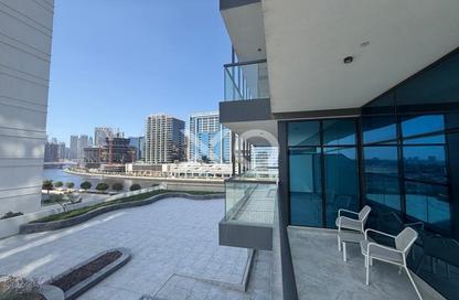Apartment - Studio - 1 Bathroom for sale in Dolphin Tower - Business Bay - Dubai