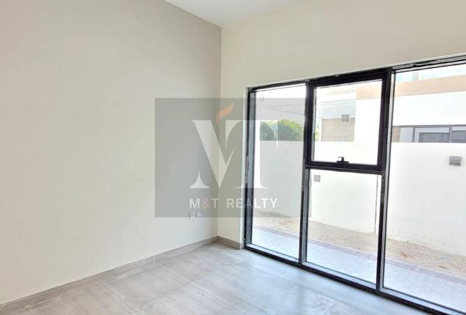16302003 - Property Image 3