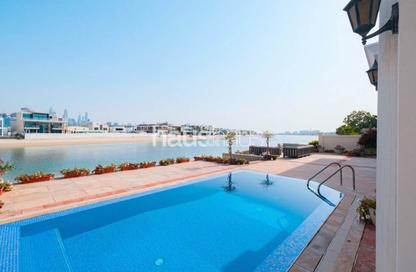 Villa - 4 - 5 for sale in Garden Homes Frond M - Garden Homes - Palm Jumeirah - Dubai