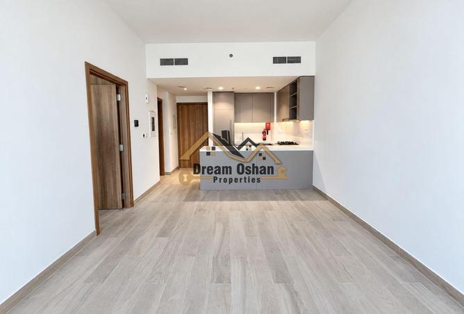 144189406 - Property Image 2