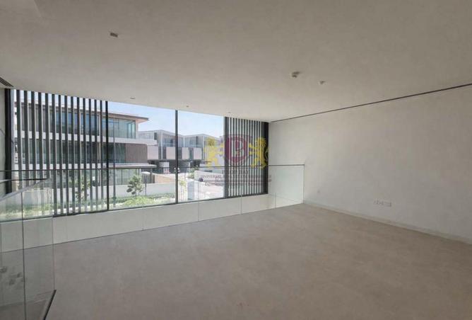 73112960 - Property Image 3