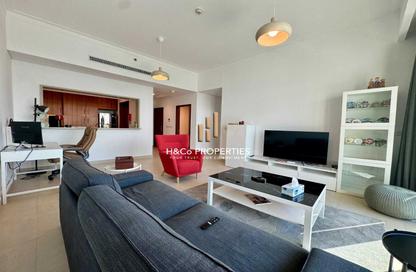 Apartment - 1 - 2 for rent in Vida Residence 4 - Vida Residence - The Hills - Dubai