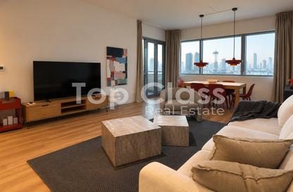 Apartment - 1 - 1 for rent in Golf Tower 3 - Golf Towers - The Views - Dubai Apartment - 1 - 1 for rent in Golf Tower 3 - Golf Towers - The Views - Dubai