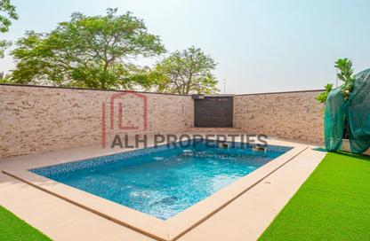 Villa - 5 Bedrooms - 7 Bathrooms for rent in The Centro - The Villa - Dubai