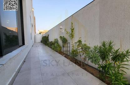 Villa - 5 Bedrooms - 7 Bathrooms for sale in Al Amira Village - Al Yasmeen - Ajman