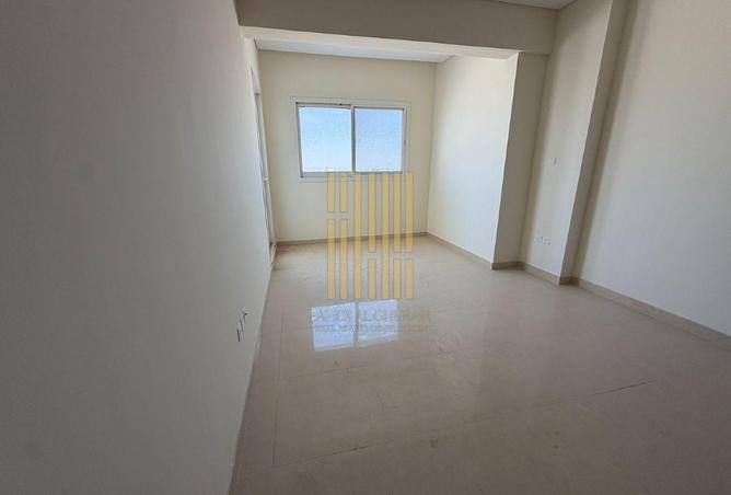 84072107 - Property Image 2