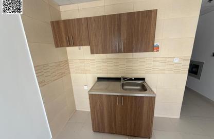 Apartment - Studio - 1 Bathroom for rent in Smart Tower 1 - Al Amerah - Ajman
