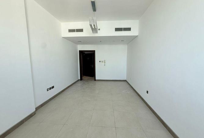 60922189 - Property Image 2