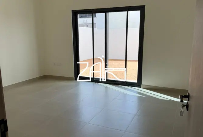 132503360 - Property Image 2