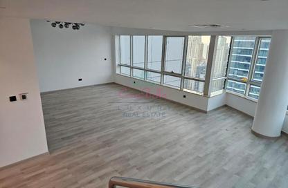 Duplex - 4 Bedrooms - 3 Bathrooms for rent in Horizon Tower - Dubai Marina - Dubai