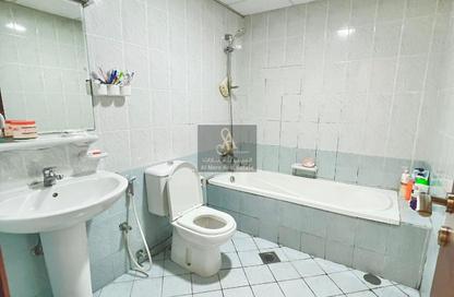 Apartment - 1 Bedroom - 2 Bathrooms for sale in Orient Tower 1 - Orient Towers - Al Bustan - Ajman