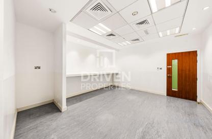 Office Space - Studio for rent in Emaar Business Park Building 2 - Emaar Business Park - Sheikh Zayed Road - Dubai Office Space - Studio for rent in Emaar Business Park Building 2 - Emaar Business Park - Sheikh Zayed Road - Dubai
