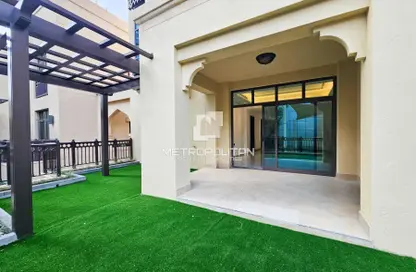 شقة - 2 غرف نوم - 3 حمامات للايجار في التاجر ريزيدنس - جزيرة المدينة القديمة - دبي القديمة - وسط مدينة دبي - دبي