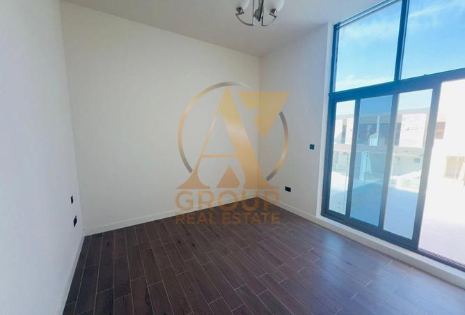 133888405 - Property Image 3
