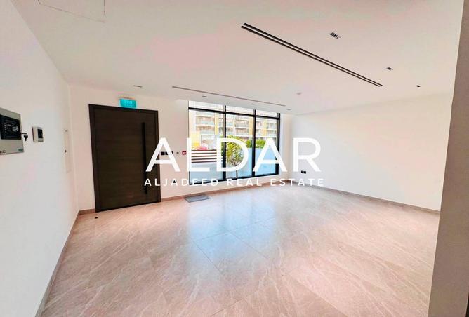 118583220 - Property Main Image