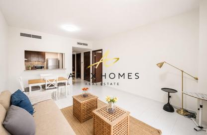 Apartment - 1 Bedroom - 2 Bathrooms for rent in Marina Tower - Dubai Marina - Dubai