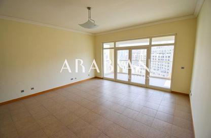 Apartment - 2 Bedrooms - 2 Bathrooms for sale in Al Habool - Shoreline Apartments - Palm Jumeirah - Dubai