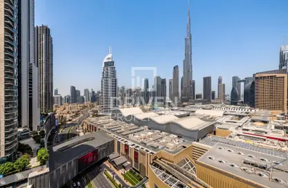 Apartment - 3 Bedrooms - 2 Bathrooms for rent in Vida Dubai Mall Tower 1 - Vida Residences Dubai Mall - Downtown Dubai - Dubai