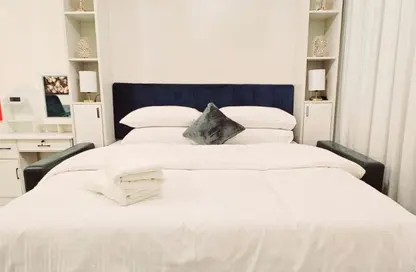 Apartment - Studio - 1 Bathroom for rent in Bayz by Danube - Business Bay - Dubai