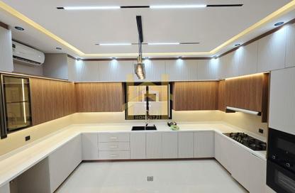 Villa - 4 Bedrooms - 6 Bathrooms for sale in Al Mowaihat 1 - Al Mowaihat - Ajman