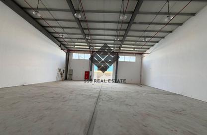 Warehouse - Studio for rent in Umm Dir - Umm Al Quwain