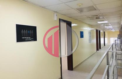 Labor Camp - Studio - 7+ Bathrooms for rent in M-40 - Mussafah Industrial Area - Mussafah - Abu Dhabi
