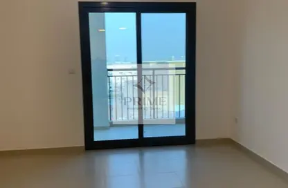 Apartment - 2 Bedrooms - 2 Bathrooms for rent in Hayat Boulevard 2A - Hayat Boulevard 2 - Hayat Boulevard - Town Square - Dubai