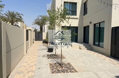 Townhouse - 3 - 4 for sale in Sharjah Sustainable City - Sharjah